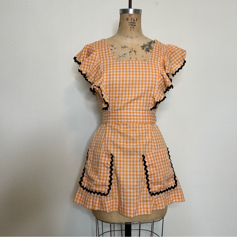 Vintage gingham Ruffle Apron Dress